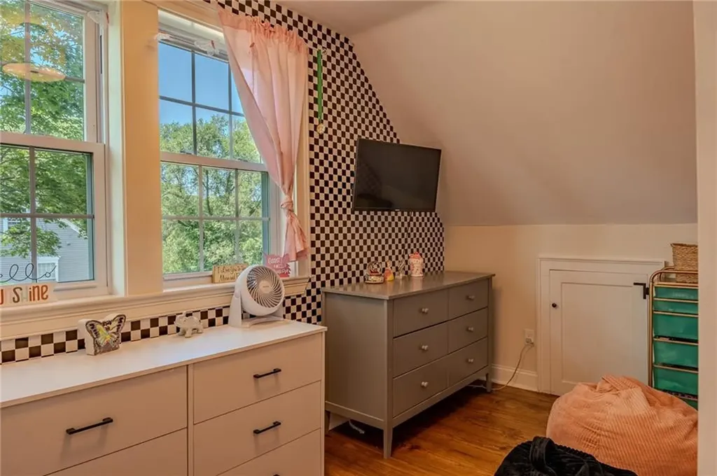 6 Limerock Road Smithfield RI 02917