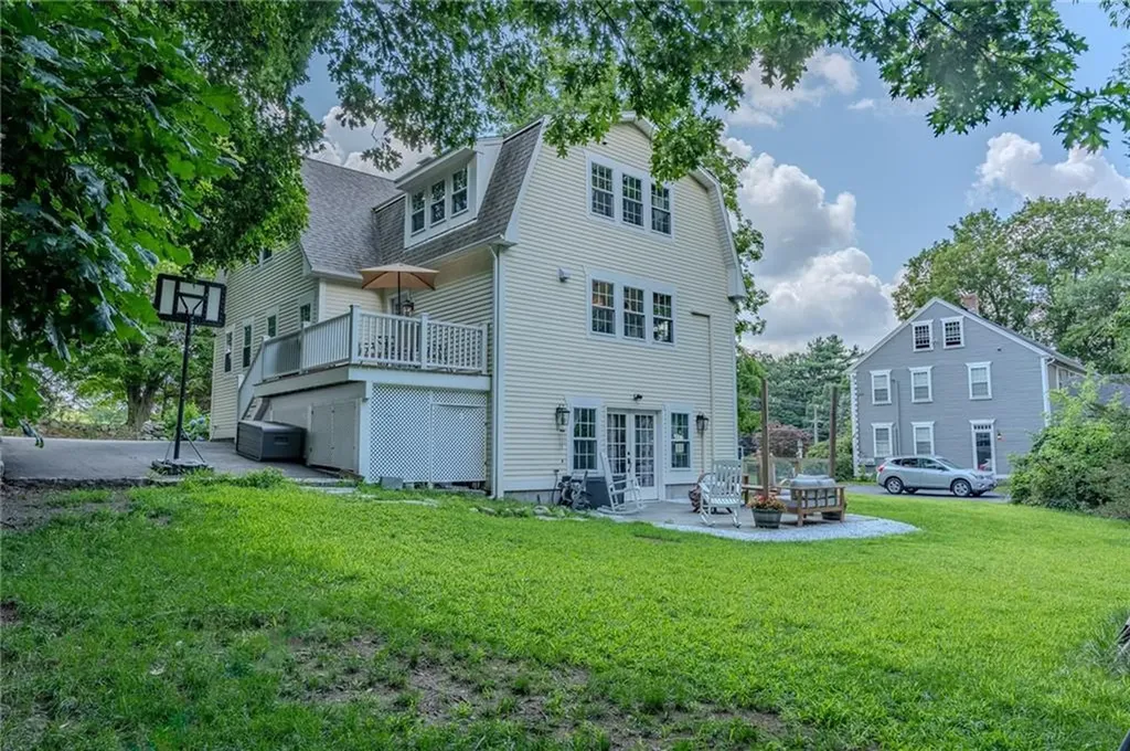 6 Limerock Road Smithfield RI 02917
