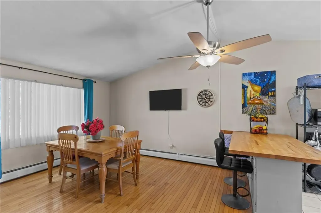 4 Clarke Street Warwick RI 02886