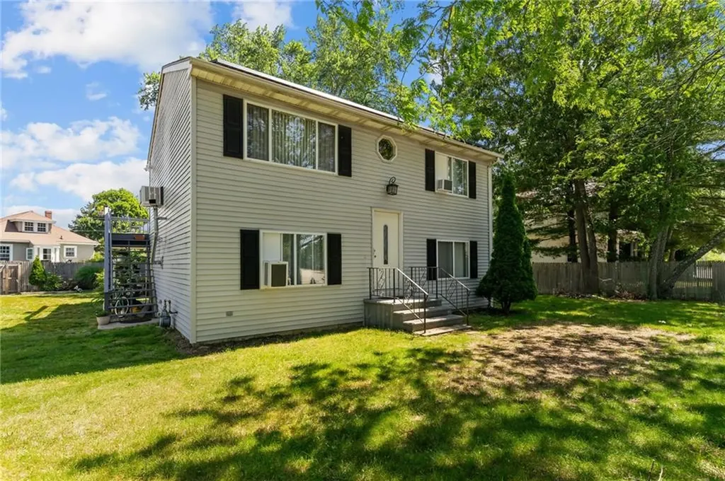 4 Clarke Street Warwick RI 02886