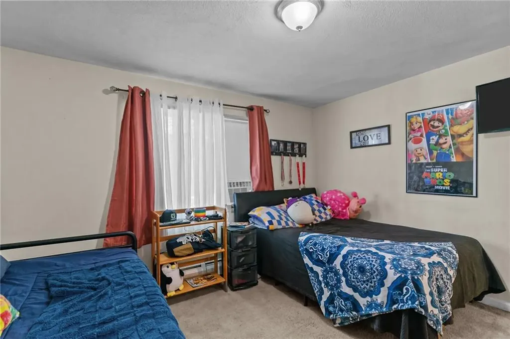 4 Clarke Street Warwick RI 02886