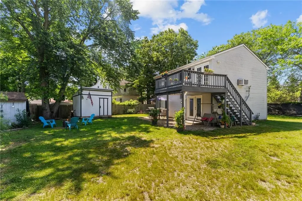 4 Clarke Street Warwick RI 02886