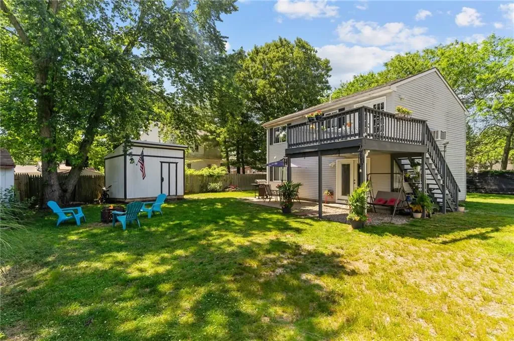 4 Clarke Street Warwick RI 02886