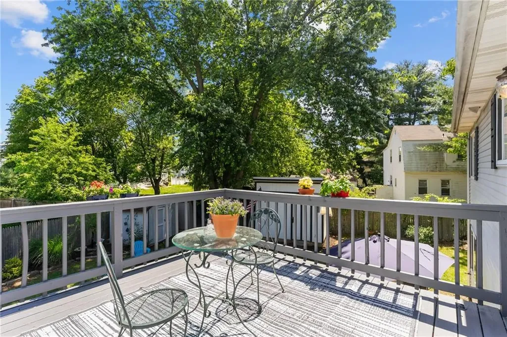 4 Clarke Street Warwick RI 02886