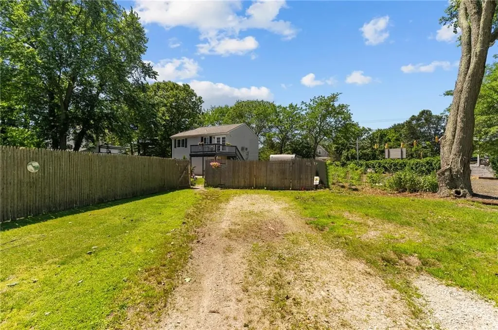 4 Clarke Street Warwick RI 02886