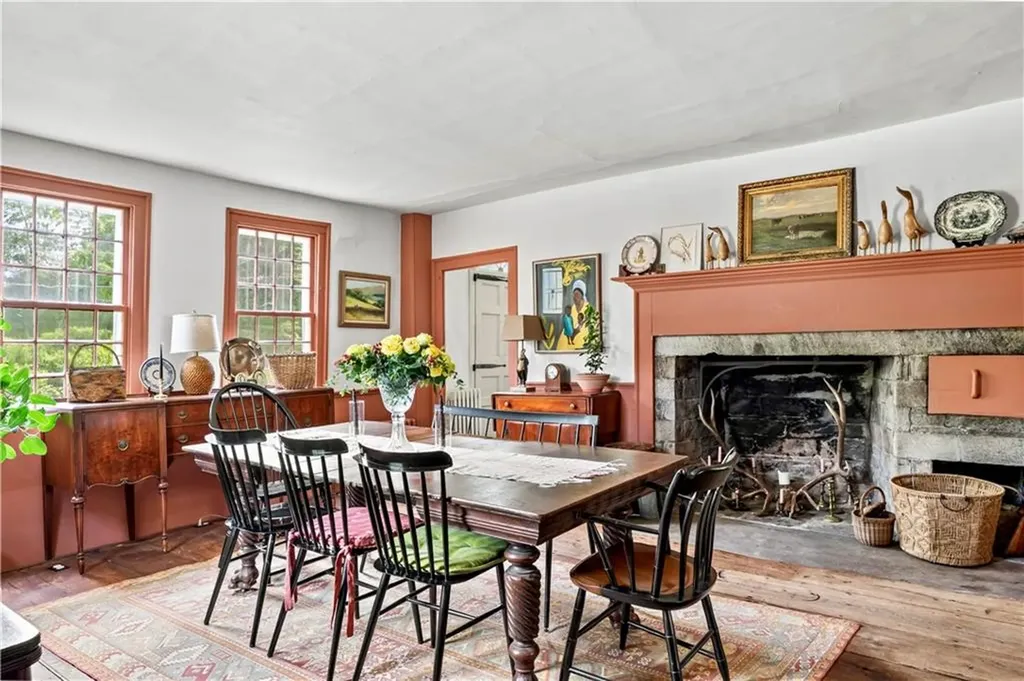 2414 Harkney Hill Road Coventry RI 02816