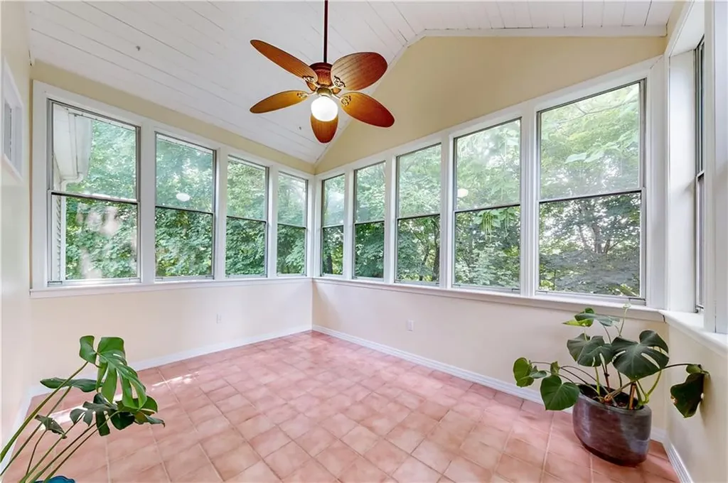 9 Crossland Road West Warwick RI 02893
