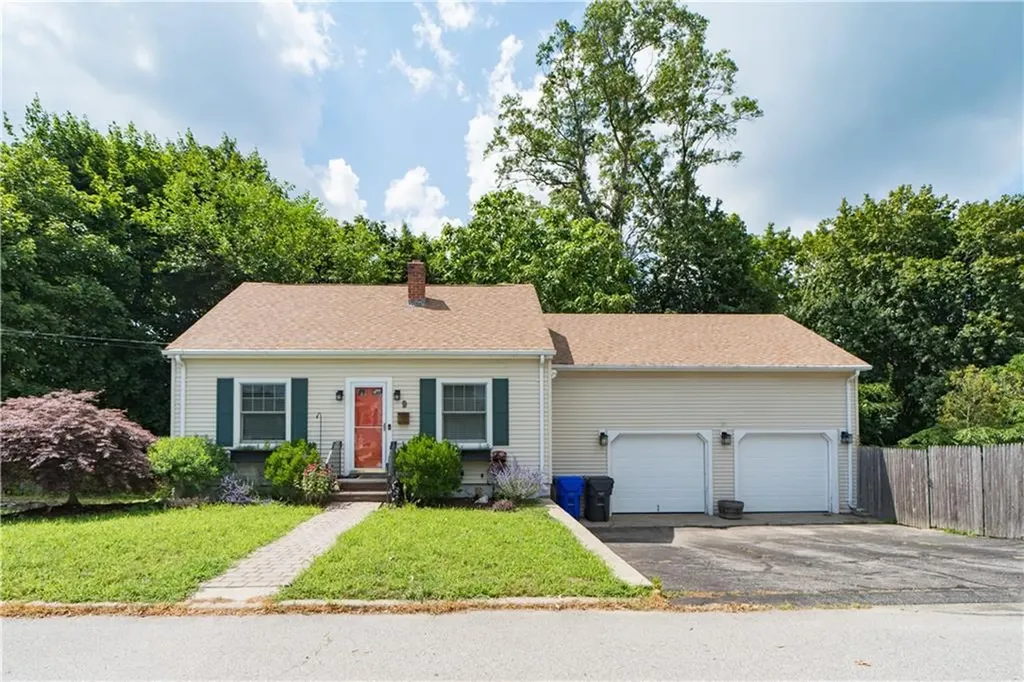 9 Crossland Road West Warwick RI 02893