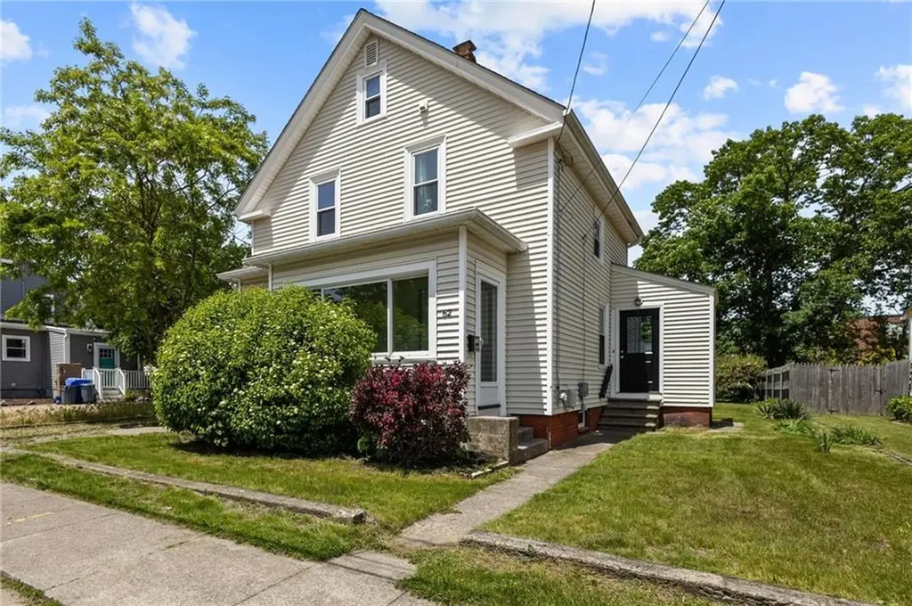 62 Fenner Avenue East Providence RI 02915