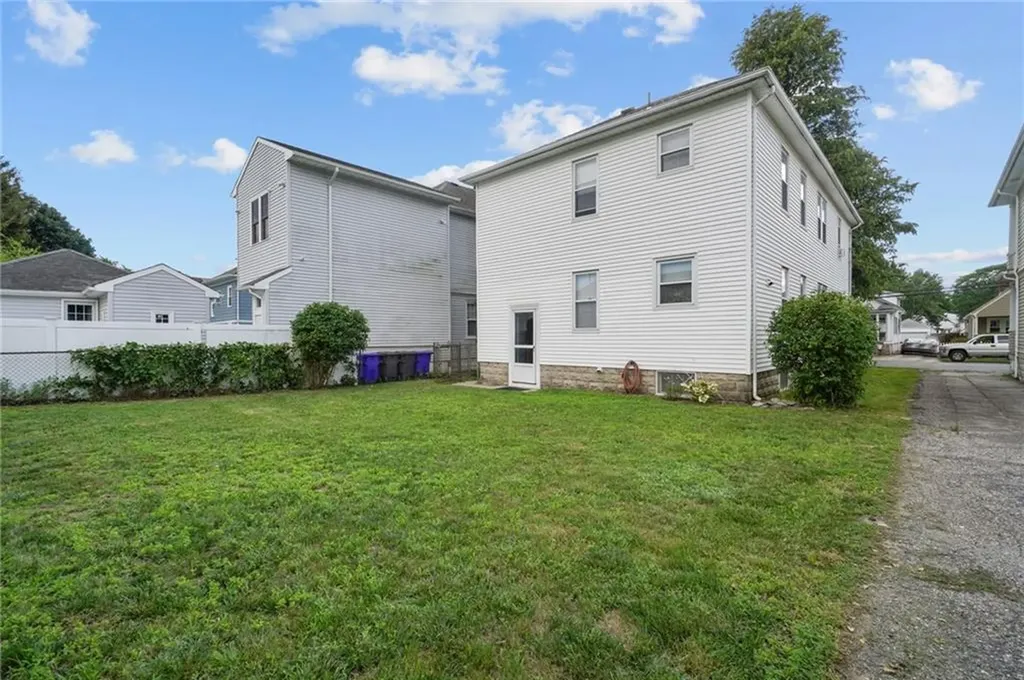 715 Academy Avenue Providence RI 02908