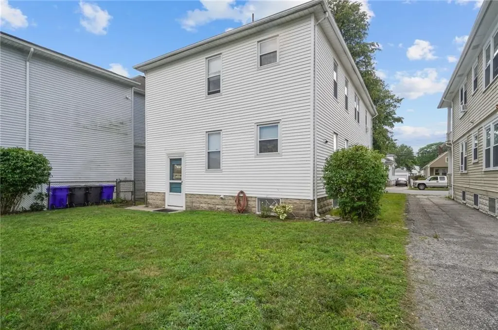 715 Academy Avenue Providence RI 02908