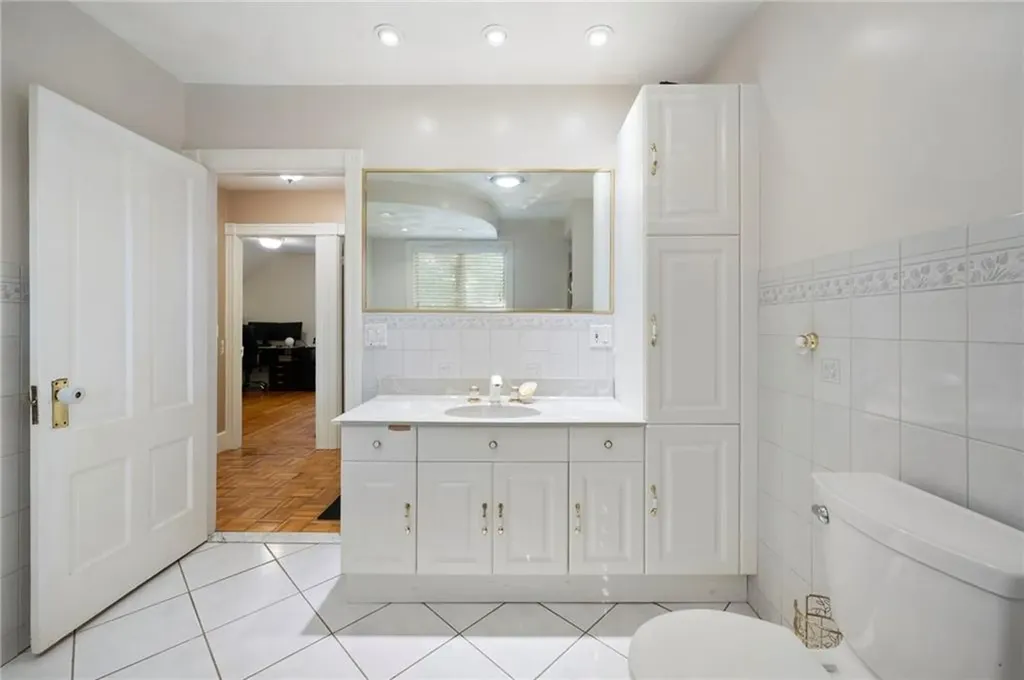 41 Arch Street Pawtucket RI 02860
