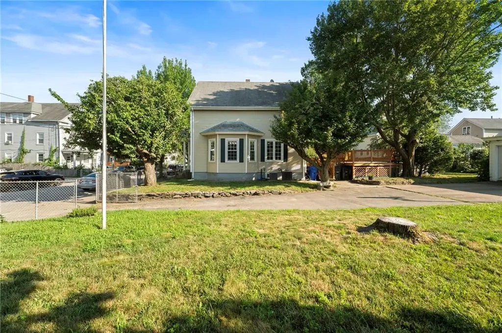 41 Arch Street Pawtucket RI 02860