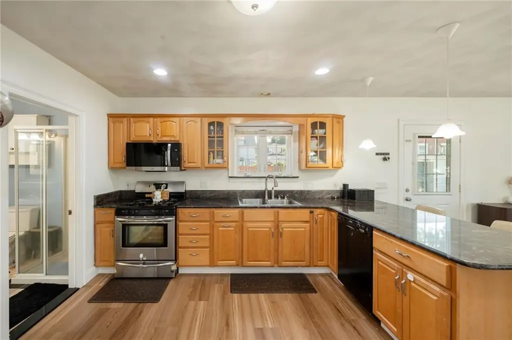 41 Arch Street Pawtucket RI 02860
