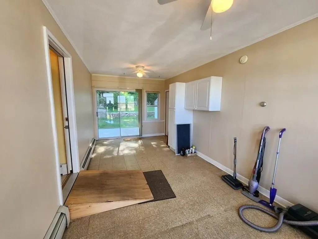 8 Rose Hill Drive Johnston RI 02919