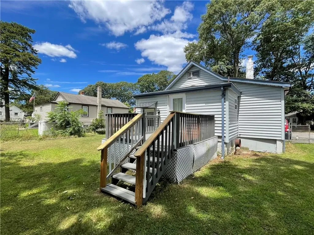 32 Salix Street Warwick RI 02889