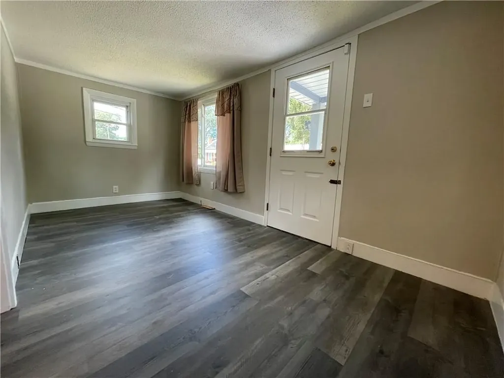 32 Salix Street Warwick RI 02889