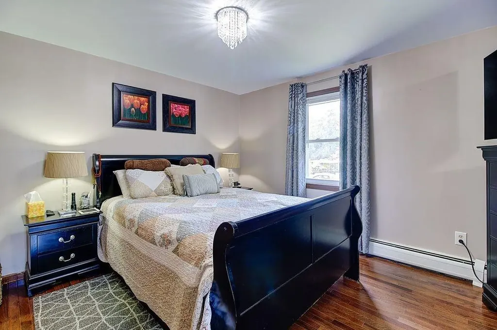 21 Beacon Street Johnston RI 02919