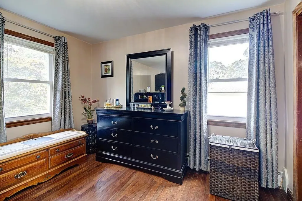 21 Beacon Street Johnston RI 02919