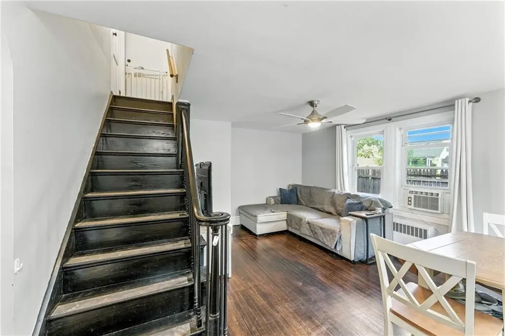 907 R Main Street West Warwick RI 02893