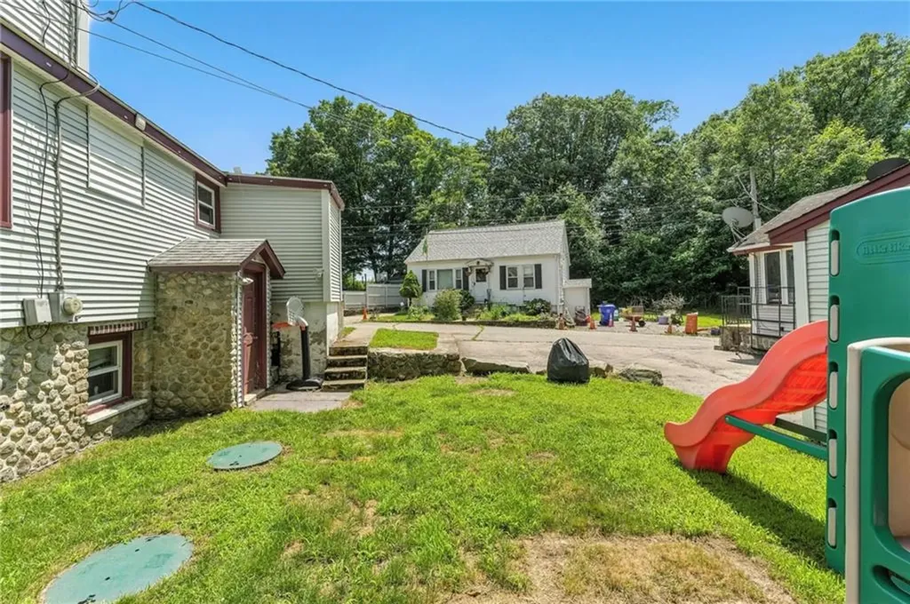 907 R Main Street West Warwick RI 02893