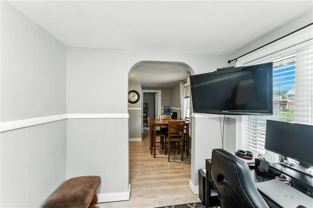 907 R Main Street West Warwick RI 02893