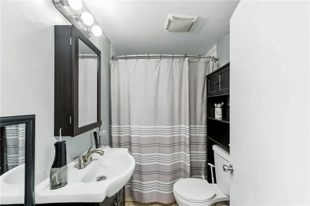 907 R Main Street West Warwick RI 02893