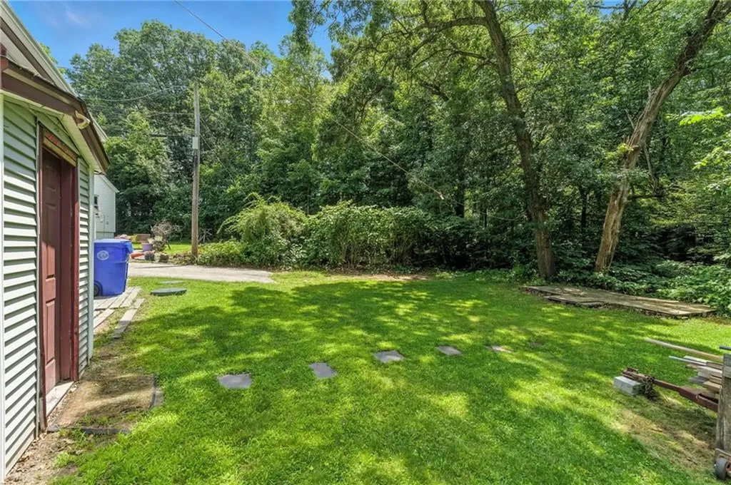 907 R Main Street West Warwick RI 02893