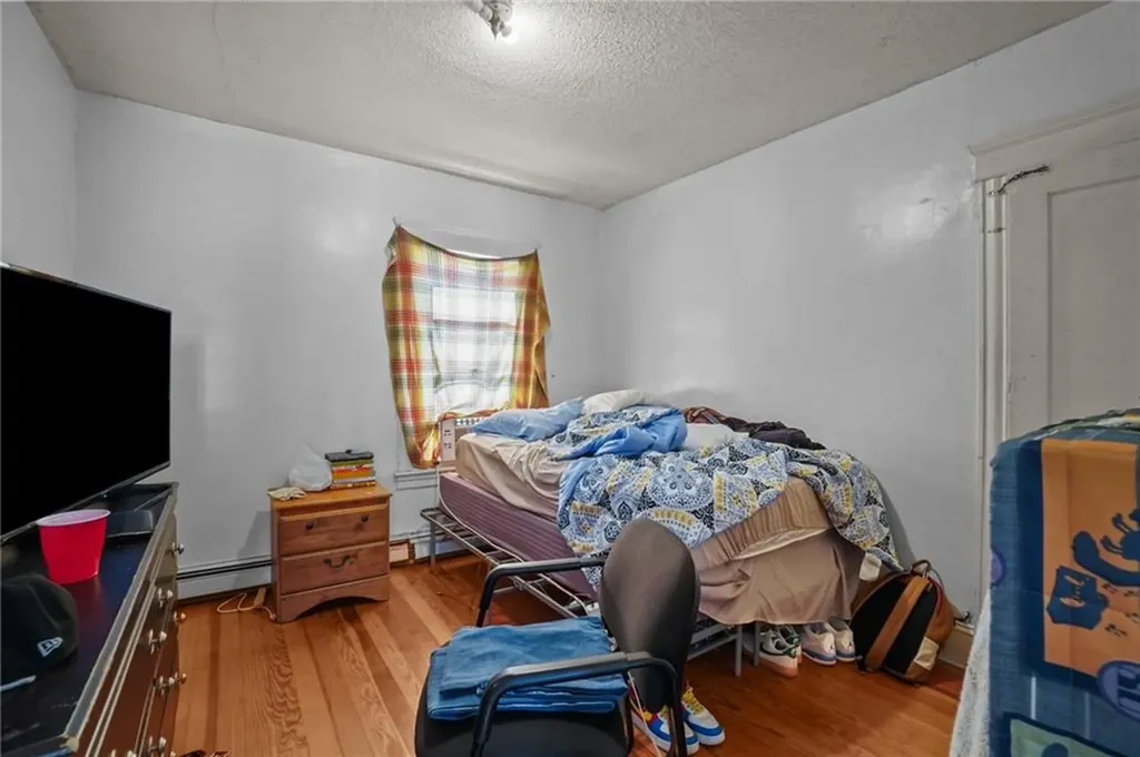 87 Columbine Avenue Pawtucket RI 02861