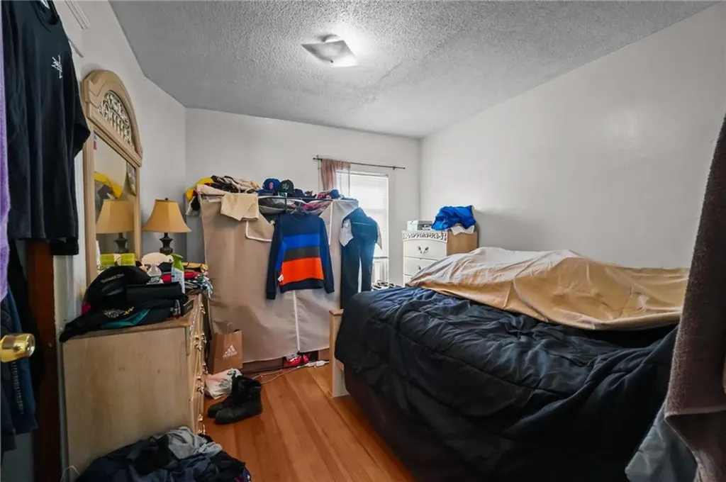 87 Columbine Avenue Pawtucket RI 02861