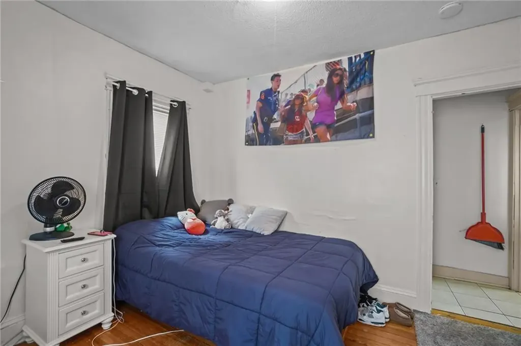 87 Columbine Avenue Pawtucket RI 02861