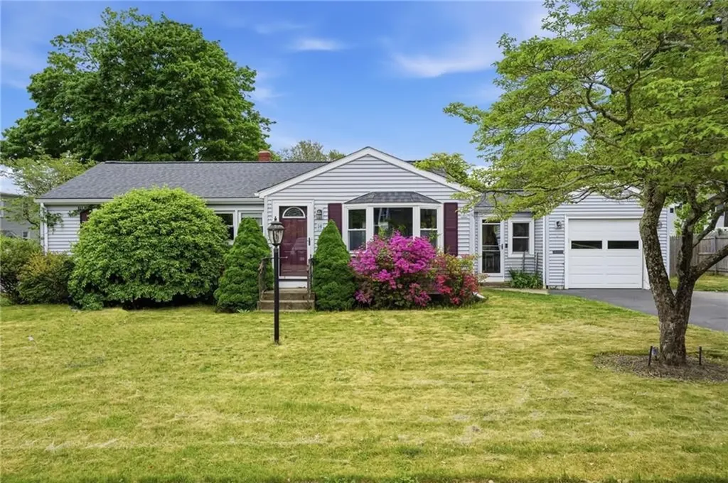 14 Beatrice Avenue Warwick RI 02889