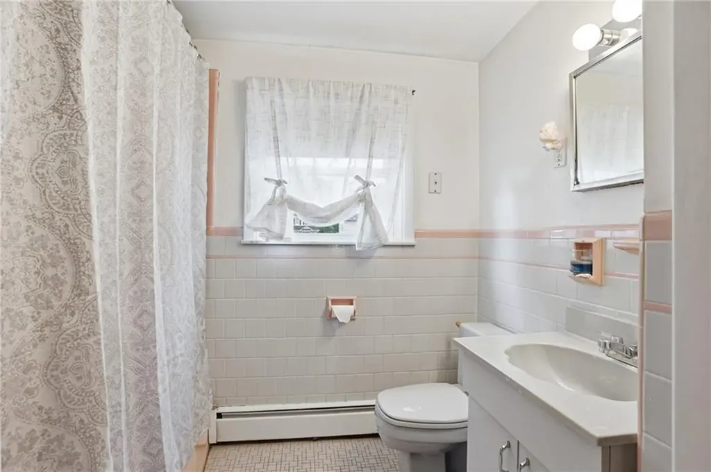 14 Beatrice Avenue Warwick RI 02889