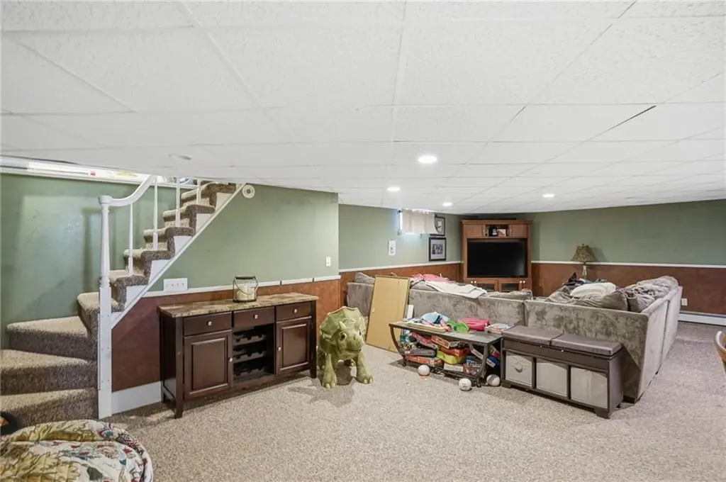 14 Beatrice Avenue Warwick RI 02889