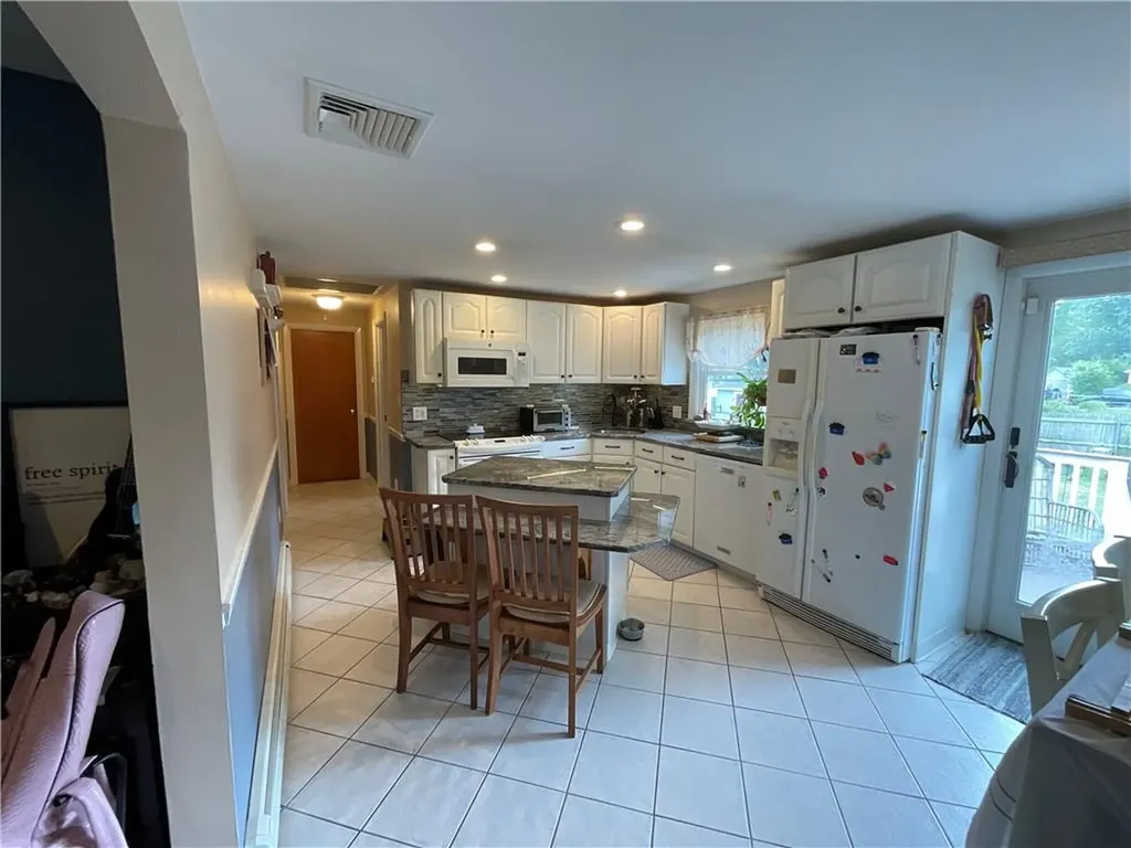 14 Beatrice Avenue Warwick RI 02889