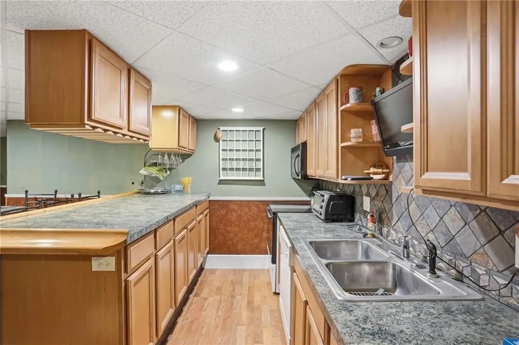14 Beatrice Avenue Warwick RI 02889