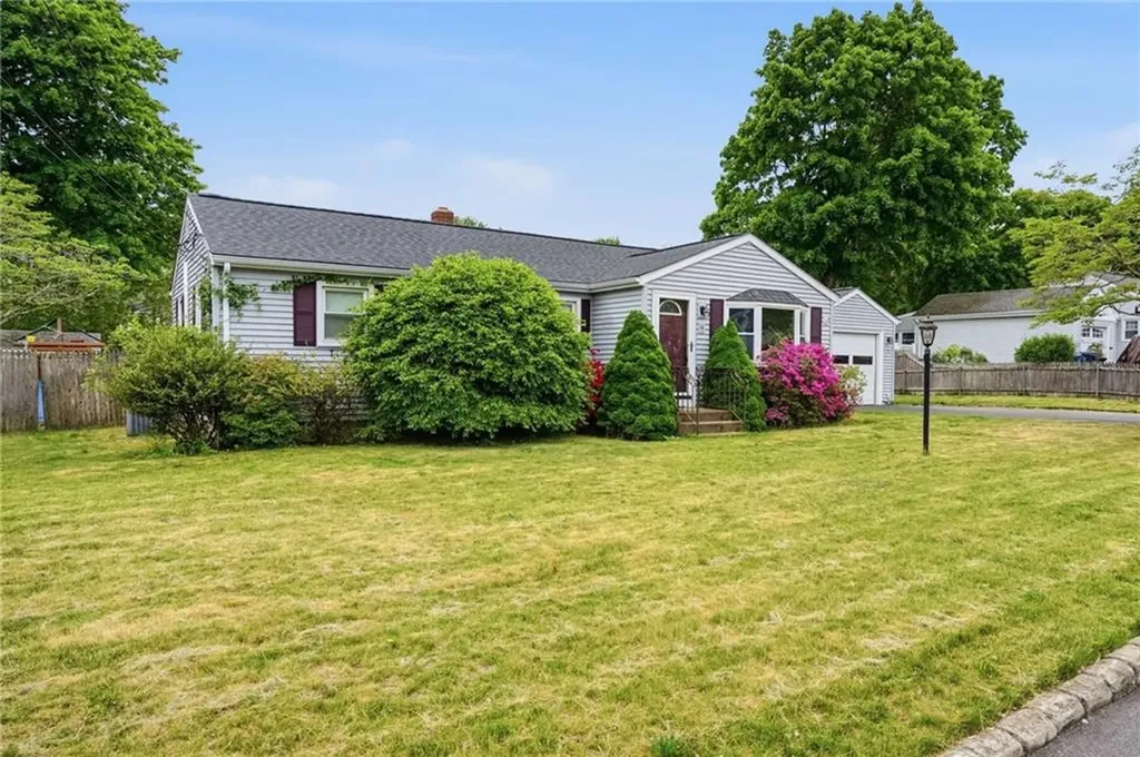 14 Beatrice Avenue Warwick RI 02889