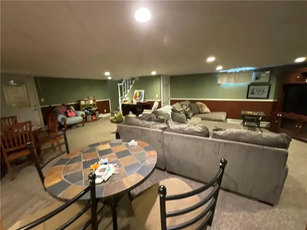 14 Beatrice Avenue Warwick RI 02889