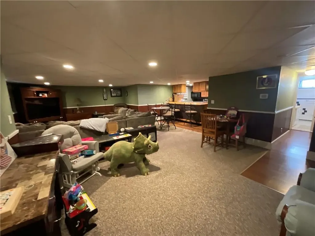 14 Beatrice Avenue Warwick RI 02889