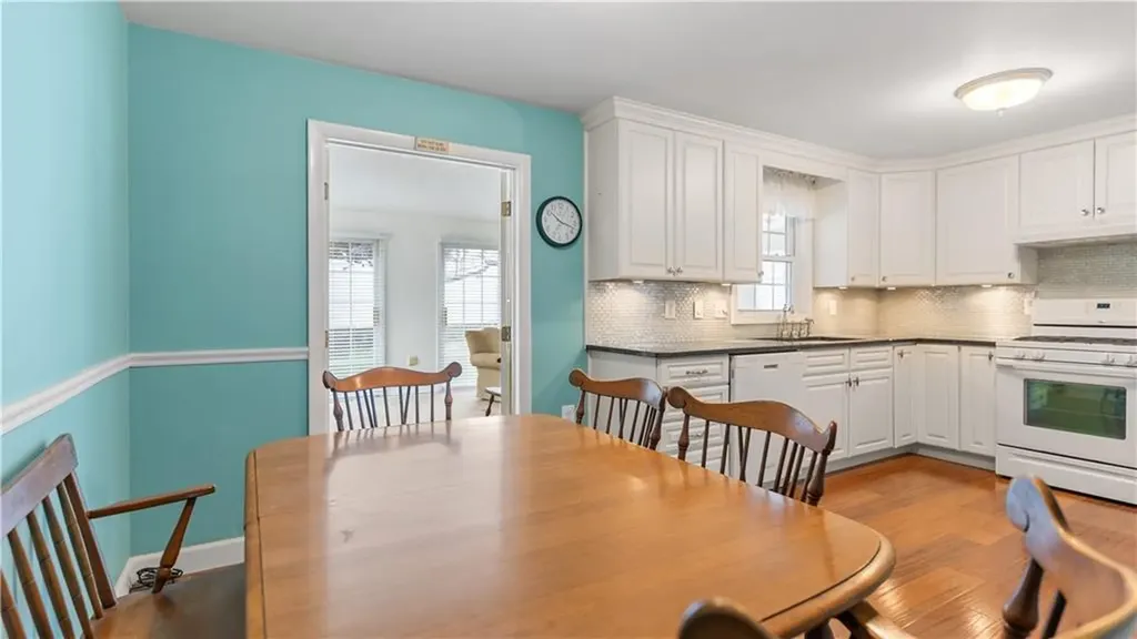 66 Fairmont Avenue Pawtucket RI 02860