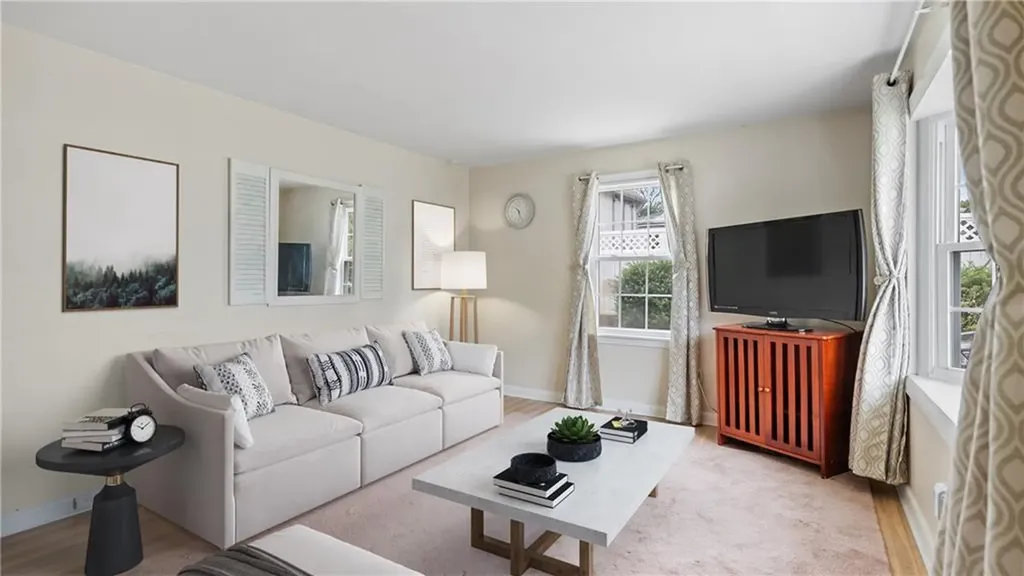 66 Fairmont Avenue Pawtucket RI 02860