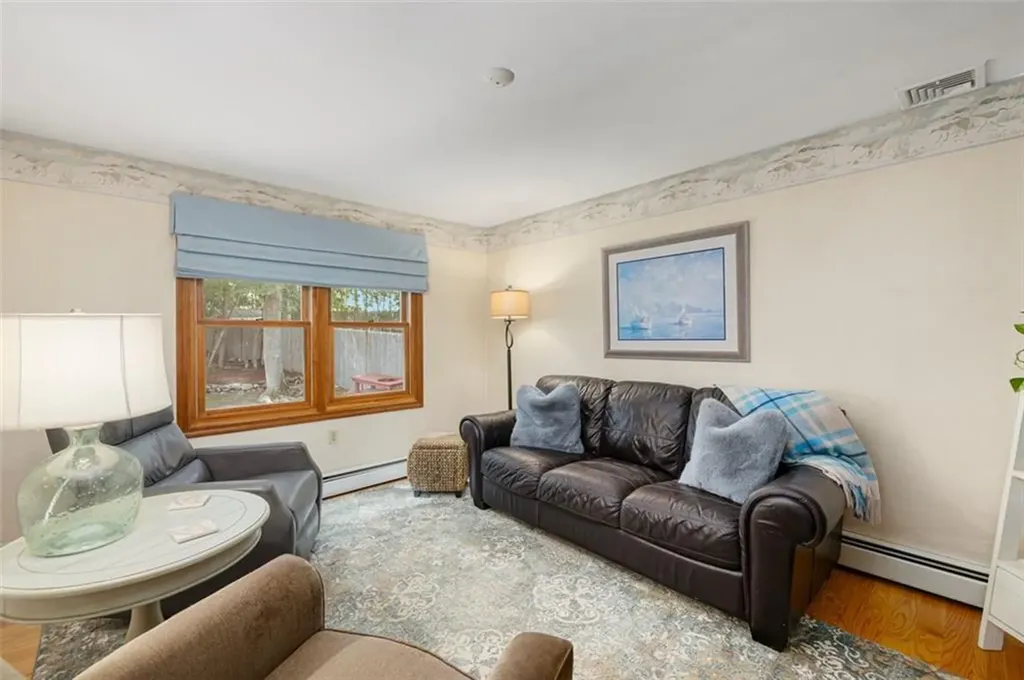 5 Royal Court Cumberland RI 02864