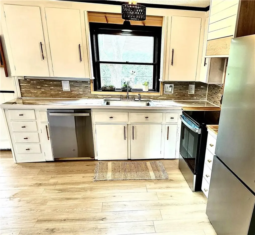 11 Landry Avenue North Attleboro MA 02760