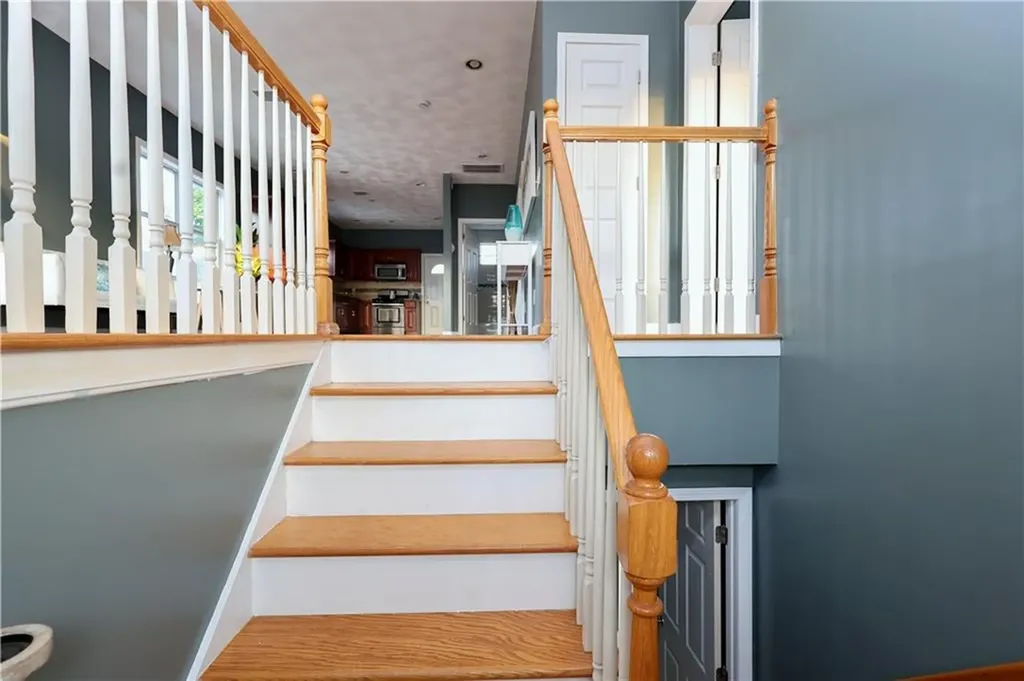 33 Mc Millen Street Providence RI 02904