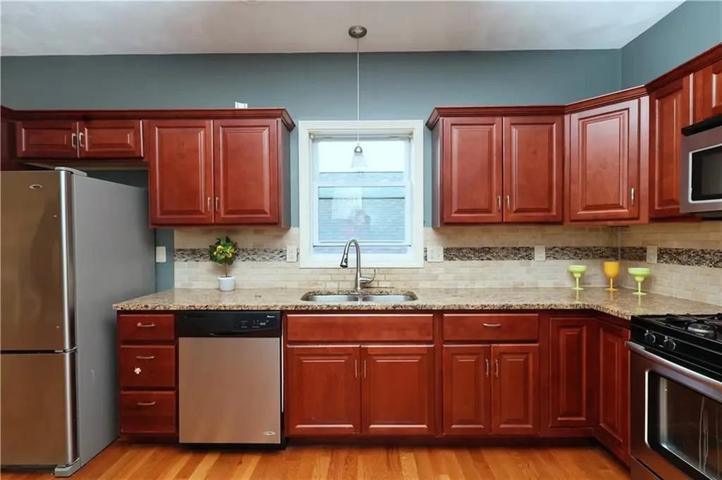 33 Mc Millen Street Providence RI 02904