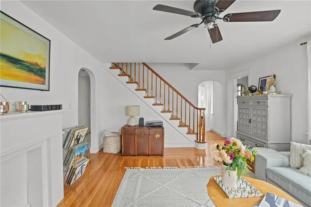 40 Hambly Road Tiverton RI 02878