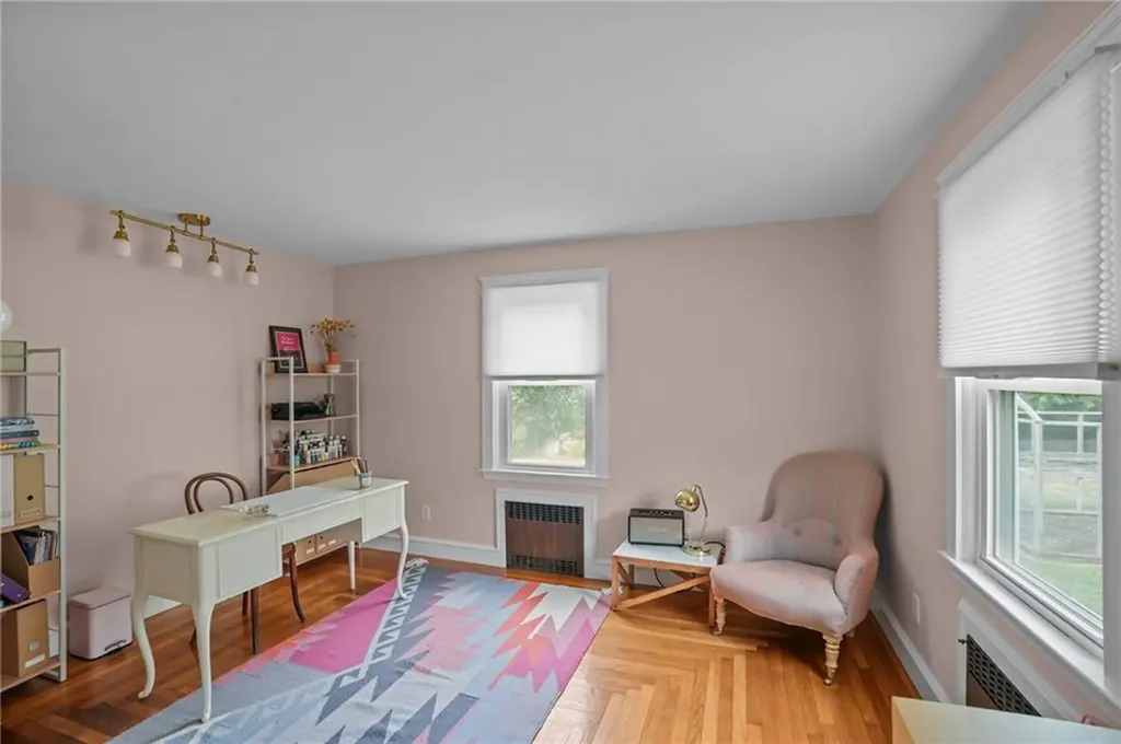 40 Hambly Road Tiverton RI 02878