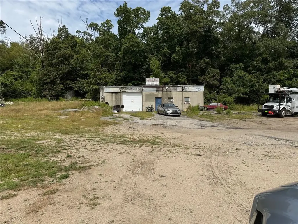 37 A Mill Road Foster RI 02825