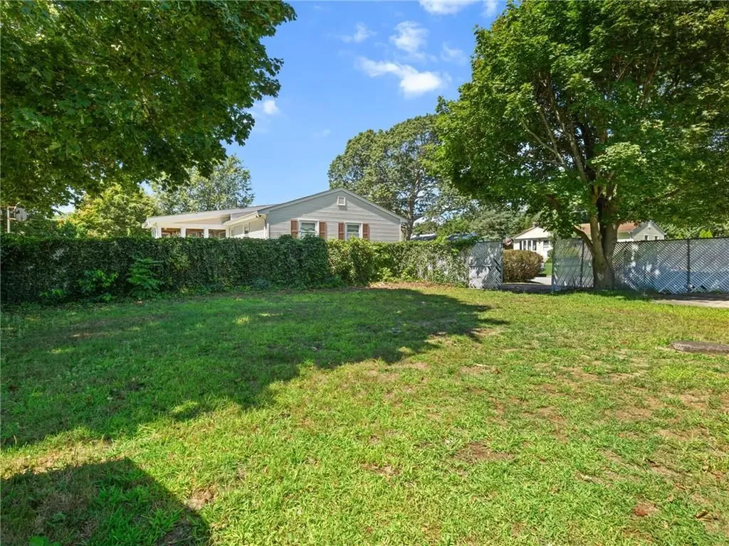121 Kerri Lyn Road Warwick RI 02889