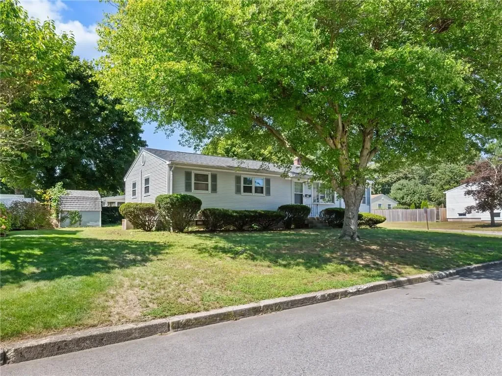 121 Kerri Lyn Road Warwick RI 02889